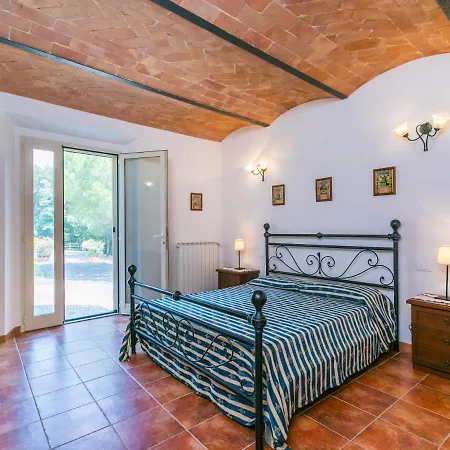 Podere La Madonnina-3 By Interhome